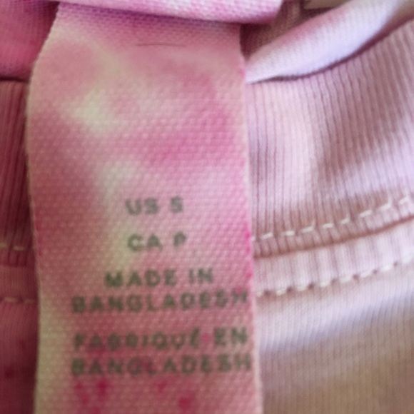 Cropped & tie- dyed Rolling Stones Graphic tee. - Picture 7 of 8